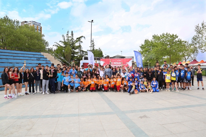 KÜÇÜKÇEKMECE’DE 23 NİSAN KOŞUSU 